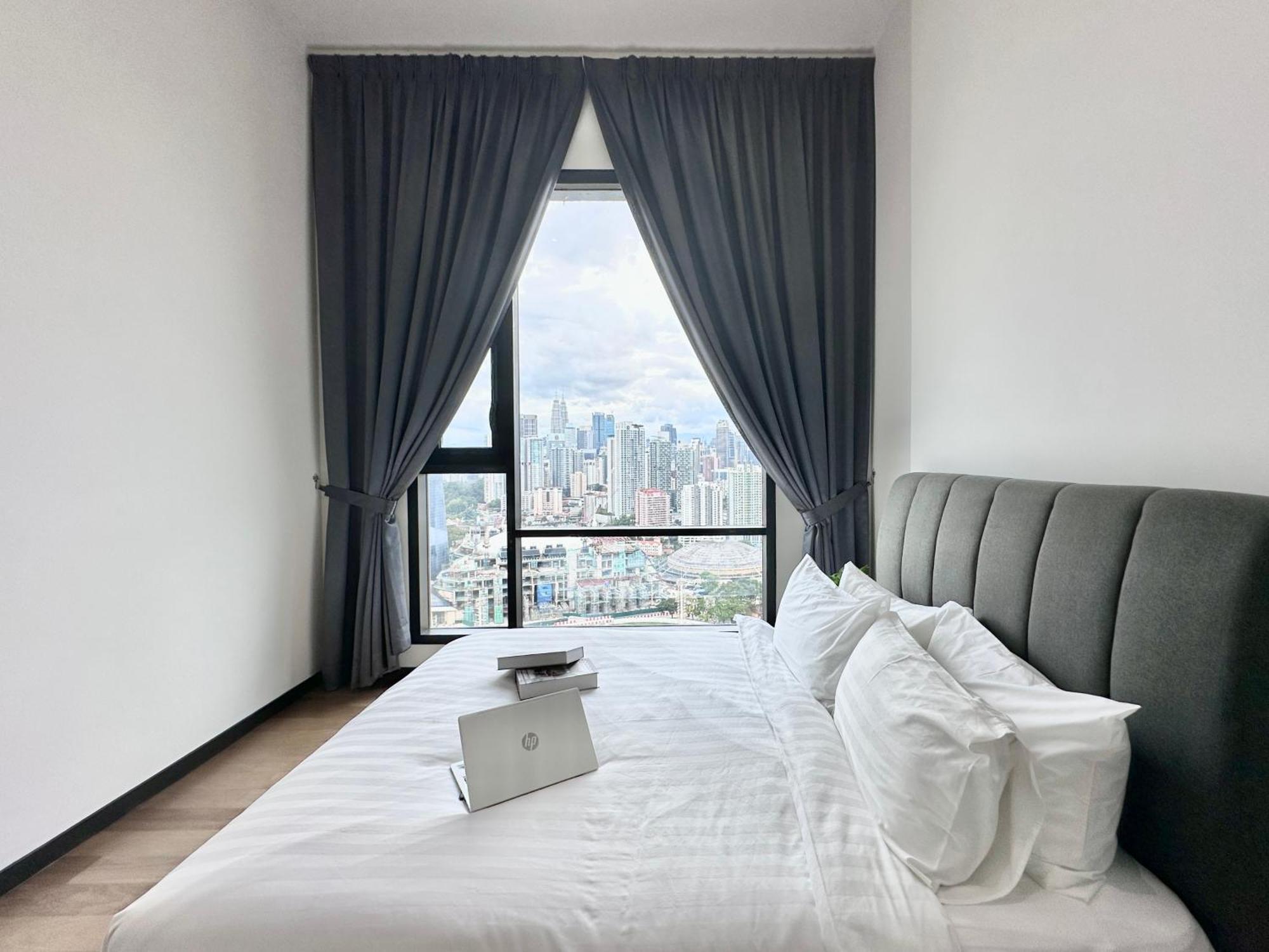 Opus Residences By Manhattan Group