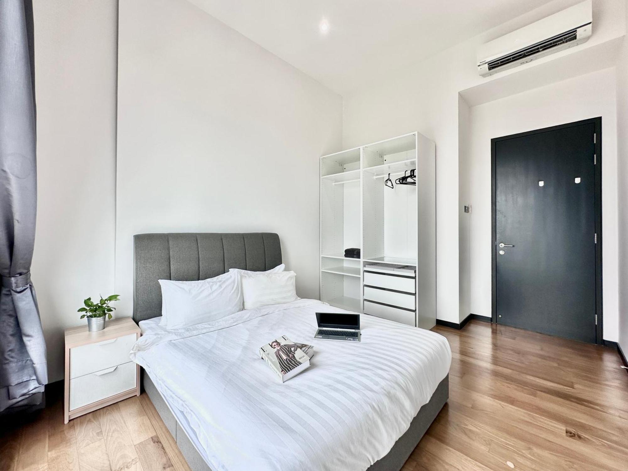 Apartment Opus Residences By Manhattan Group